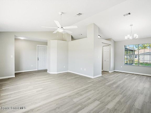 5th image of 287 Trilby Rd SW