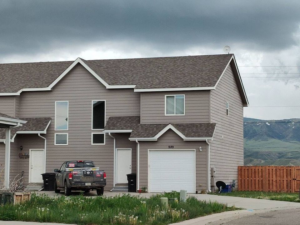 2nd image of 989 Bison Cir