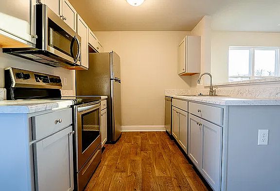 4th image of 205 Cromer Rd #B
