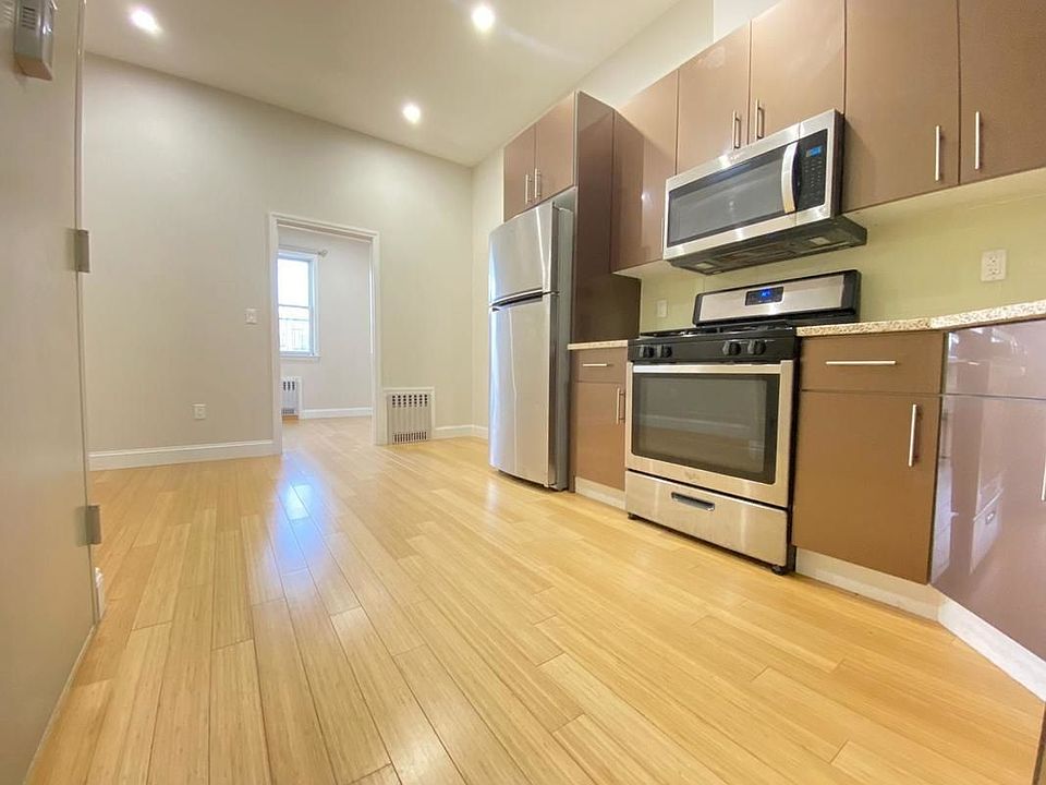 1st image of 16 Park St #3B