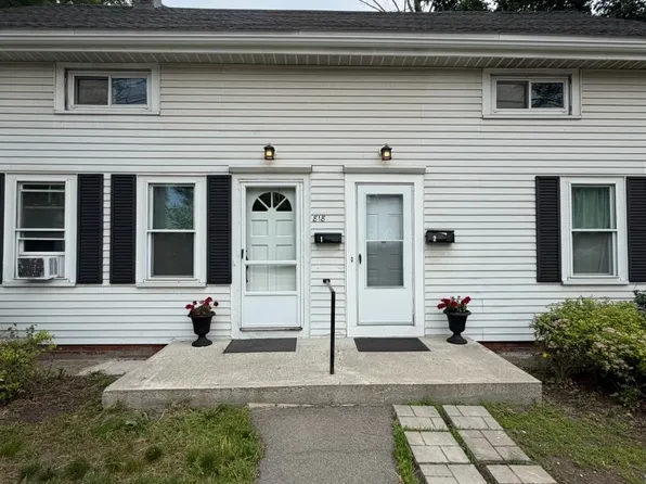 818 Main St APT 2, Walpole, MA 02081
