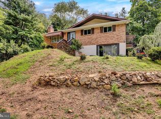 3211 Mannerchor Rd, Temple, PA 19560