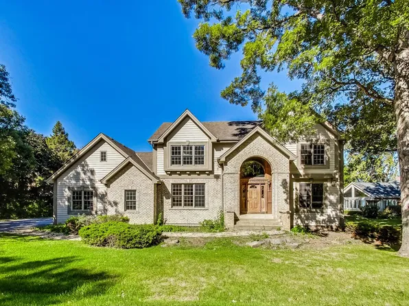 5N672 Jens Jensen Ln, St Charles, IL 60175