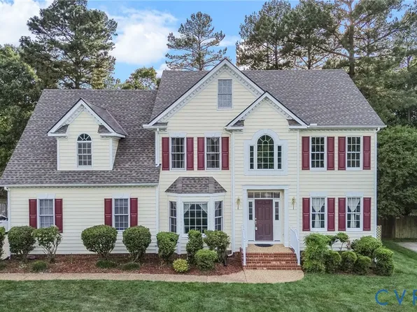 12106 Club Ridge Dr, Chester, VA 23836