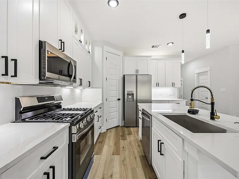 1084 Junell St #A — Photo 12