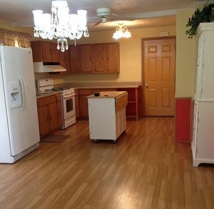 Main level kitchen