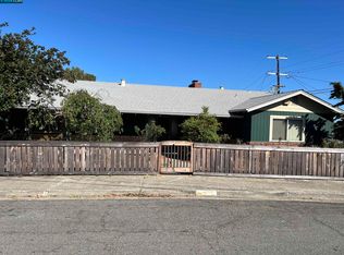 2 Stephens Ct, Crockett, CA 94525