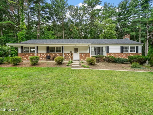 11 Forest Drive, Ballston Lake, NY 12019