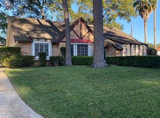 19026 Enchanted Oaks Dr, Spring, TX 77388