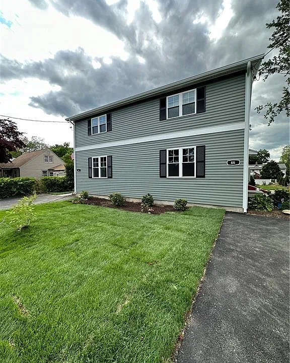 66 Campfield Dr #66
