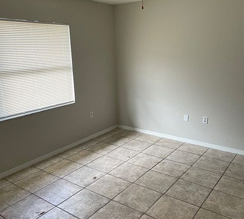 5th image of 4149 Corsair Ave