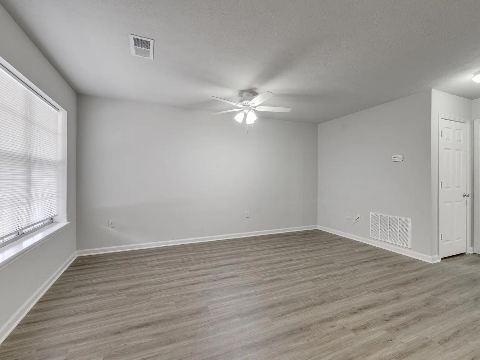 1 bed, 550 sqft, $750 — Photo 4
