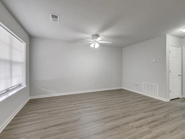 1529 Davis St #3 — Photo 3