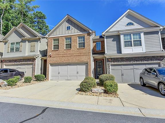 2nd image of 2281 Spicy Pine Dr