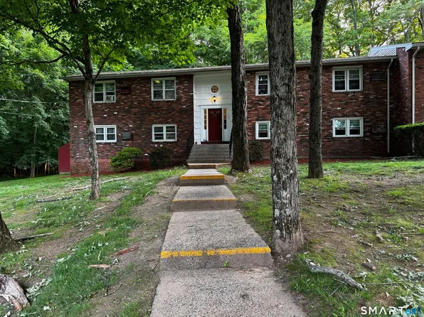 1117 Waterbury Road #1B, Cheshire, CT 06410