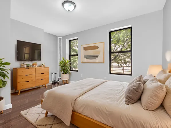 788 Classon Avenue image 3 of 6