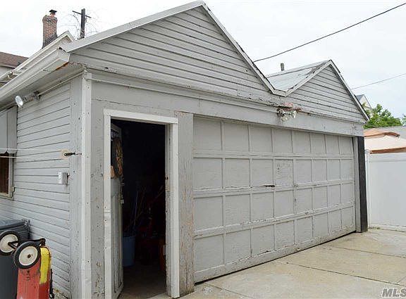 4th image of 8761 116th St