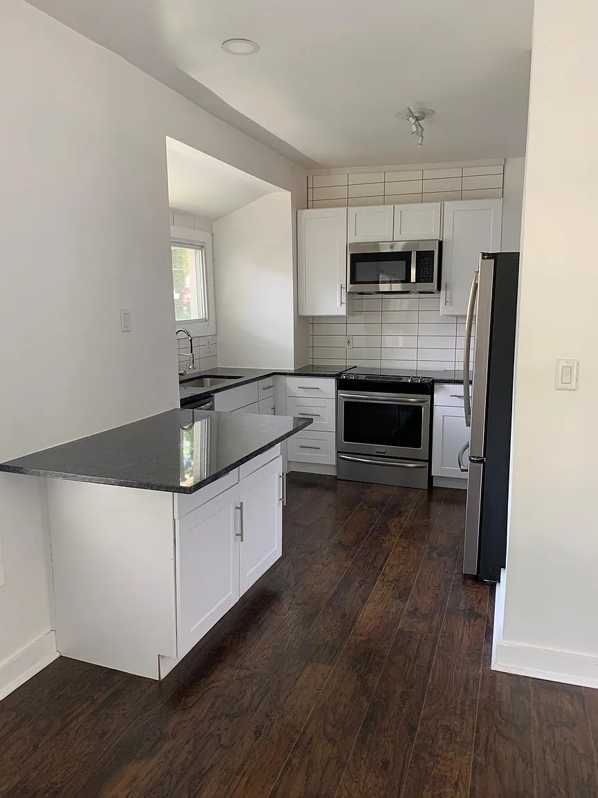 259 Kensington Ave photo 1