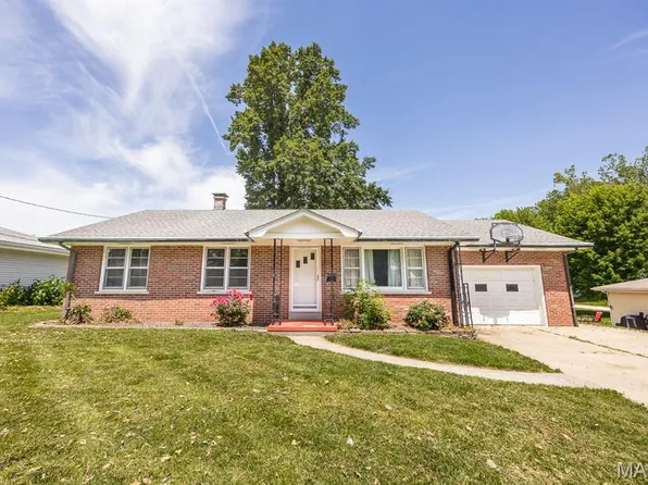 1213 E C St, Belleville, IL 62221