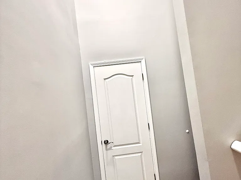 2041 English Ln — Photo 34