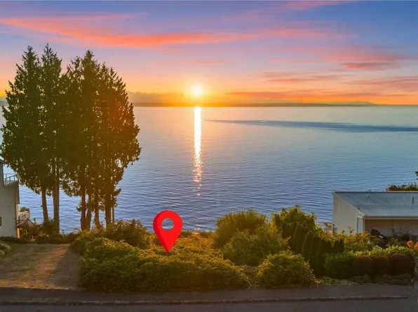 15700 75th Place W, Edmonds, WA 98026