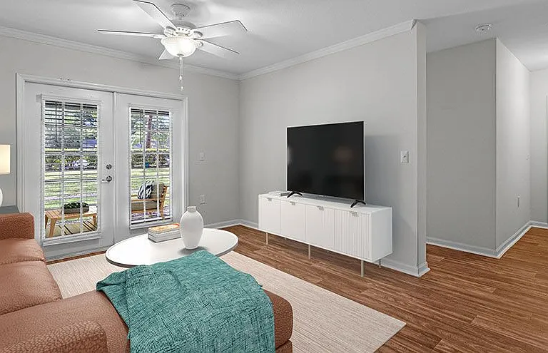 Stonecastle Apartment Homes — Photo 9