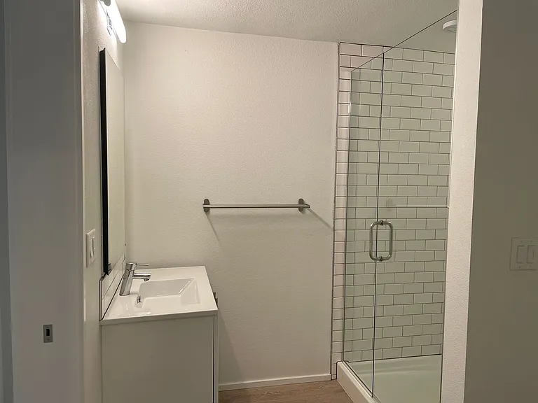 ES1213 -Alberta Street Lofts — Photo 13