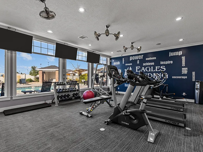 Eagles Landing Apartments — Photo 15