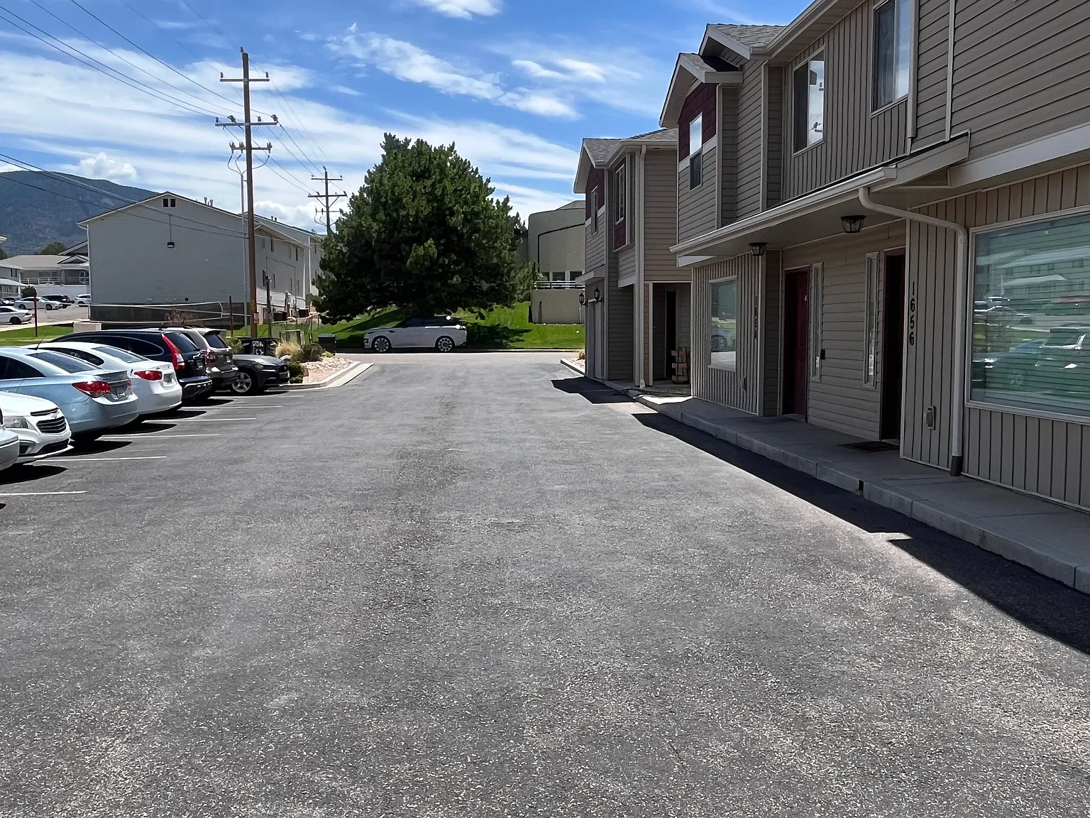 3 bed, 2.5 bath, 1489 sqft, $1,400 — Photo 4