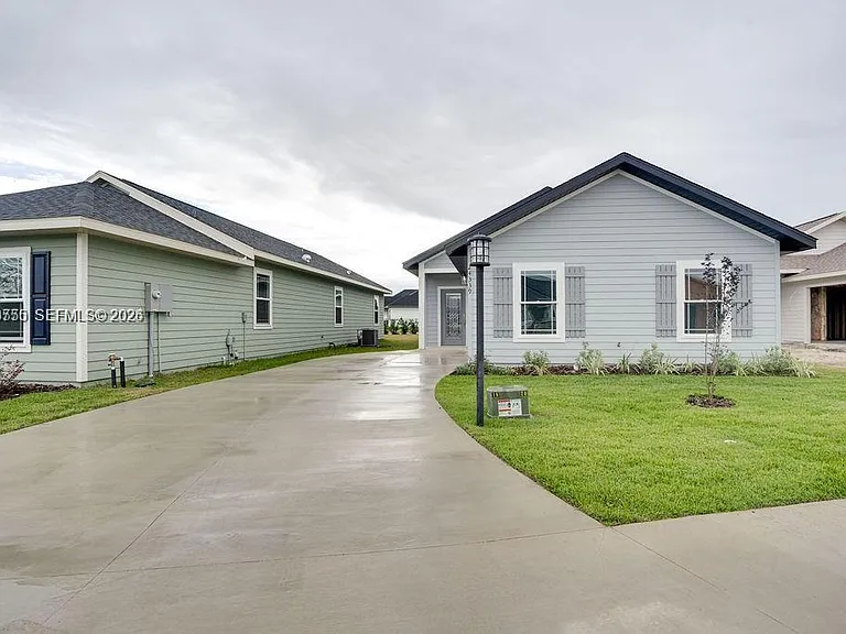24722 SW 21 Lane Other City In The State — Photo 25