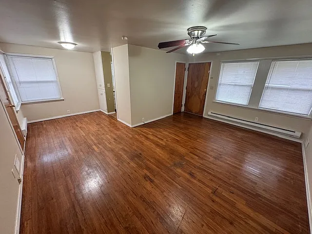 1715 N Beach St #NA — Photo 4