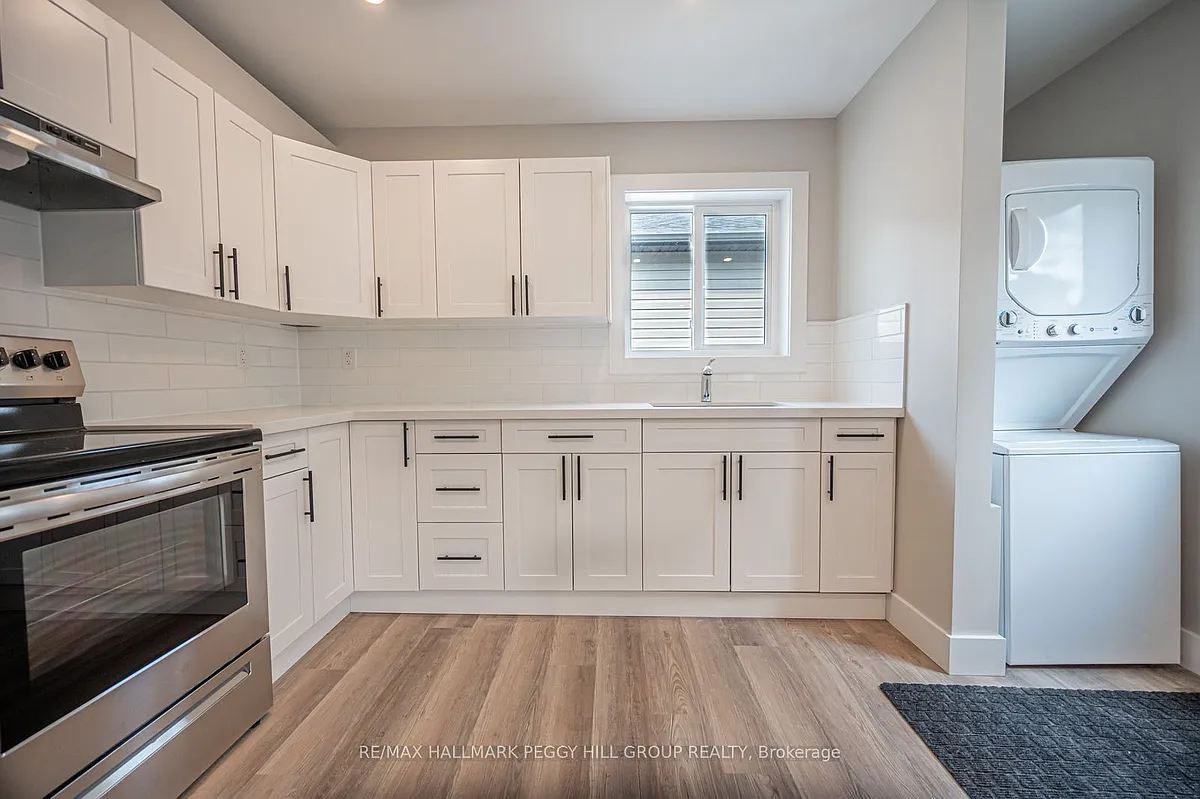 Building Photo - 176 Cundles Rd W #GARDEN