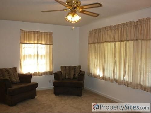 3rd image of 10833 Saint Xavier Ln