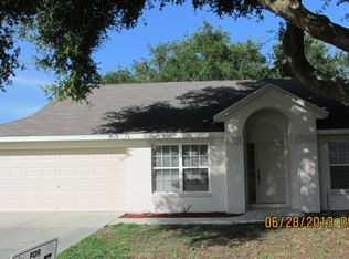 37201 Slice Ln, Grand Island, FL 32735
