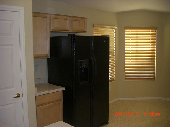 3rd image of 10998 Porto Foxi St