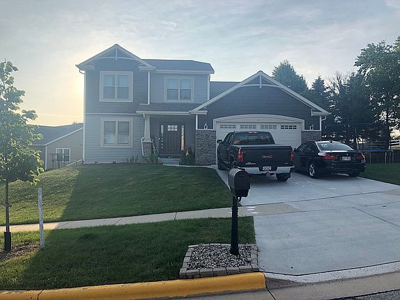 2nd image of 232 Chapel Hill Dr