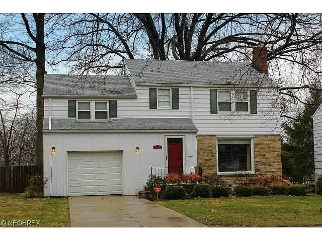 1136 Haselton Rd photo 1