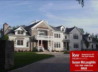 24 Conover Ln, Rumson, NJ 07760
