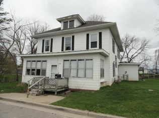 944 S Broadway St, New Lisbon, WI 53950