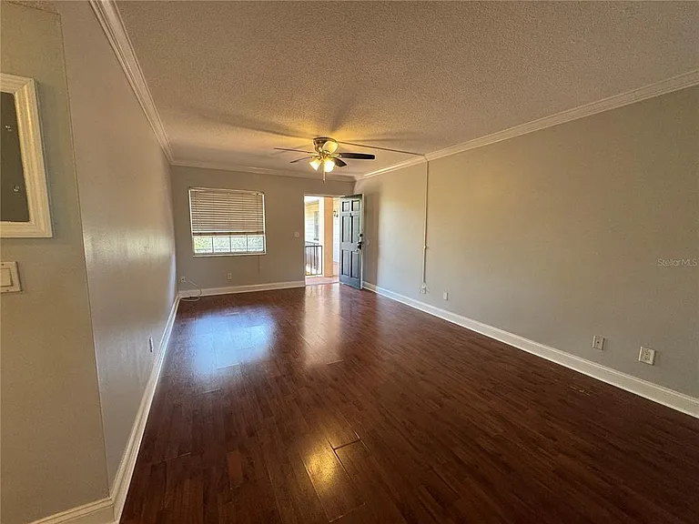 120 S Church Ave #211 — Photo 5
