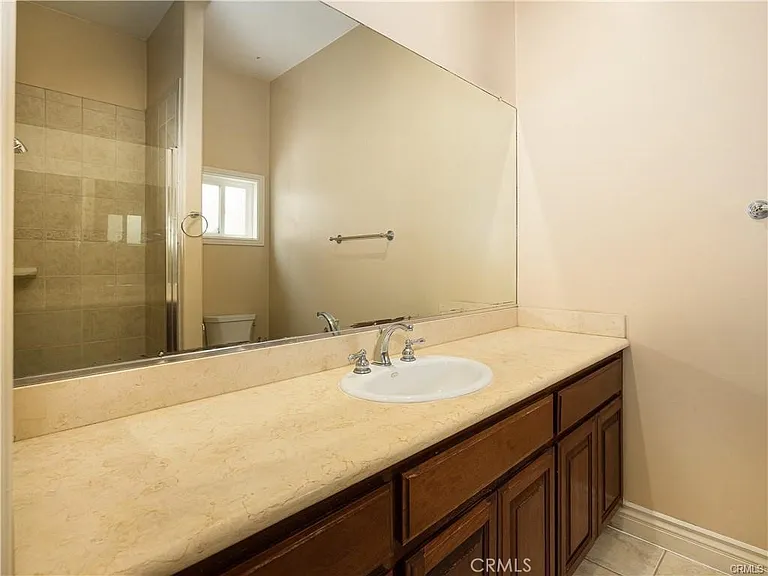 14026 Lemoli Ave — Photo 11