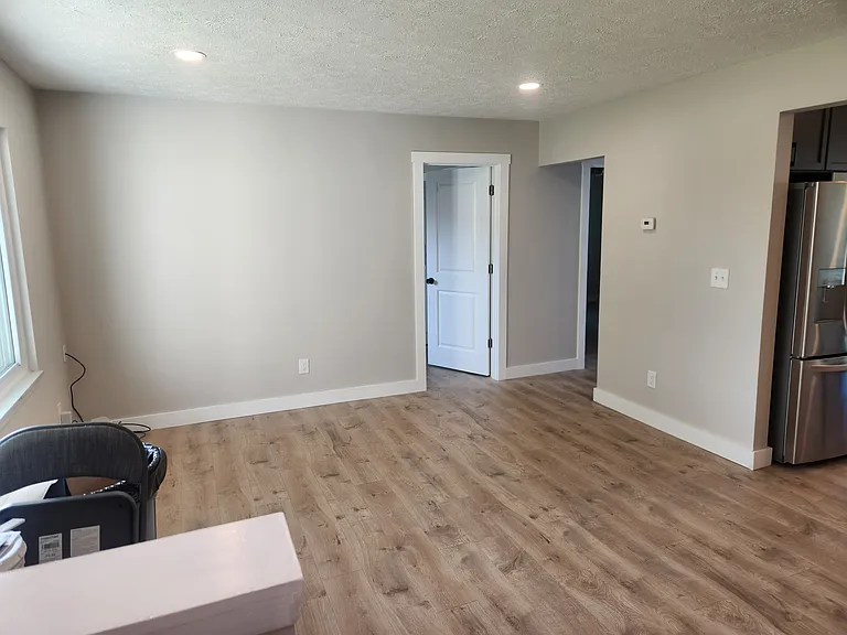 8139 Grand River Rd #2 — Photo 32