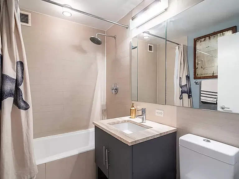 505 W 47th St #6BS — Photo 4