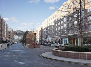 6107 City Pl, Edgewater, NJ