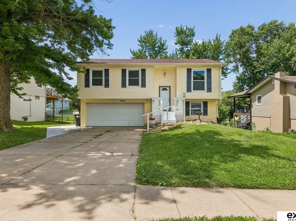 6323 Read St, Omaha, NE 68152