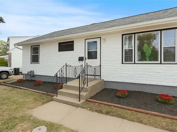 43 Mosher Dr, Tonawanda, NY 14150