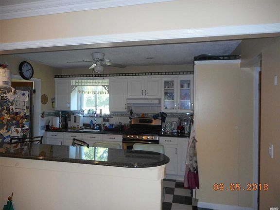 2nd image of 1 Cassel Ct
