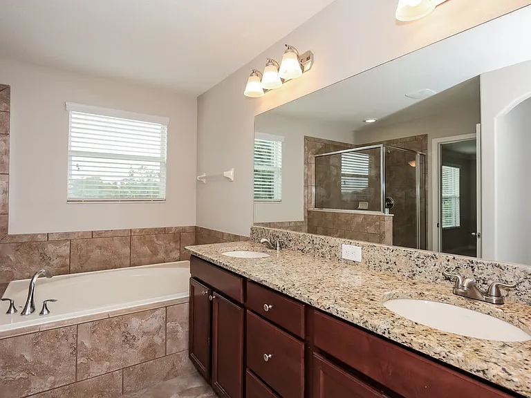 10525 Summer Azure Dr — Photo 8