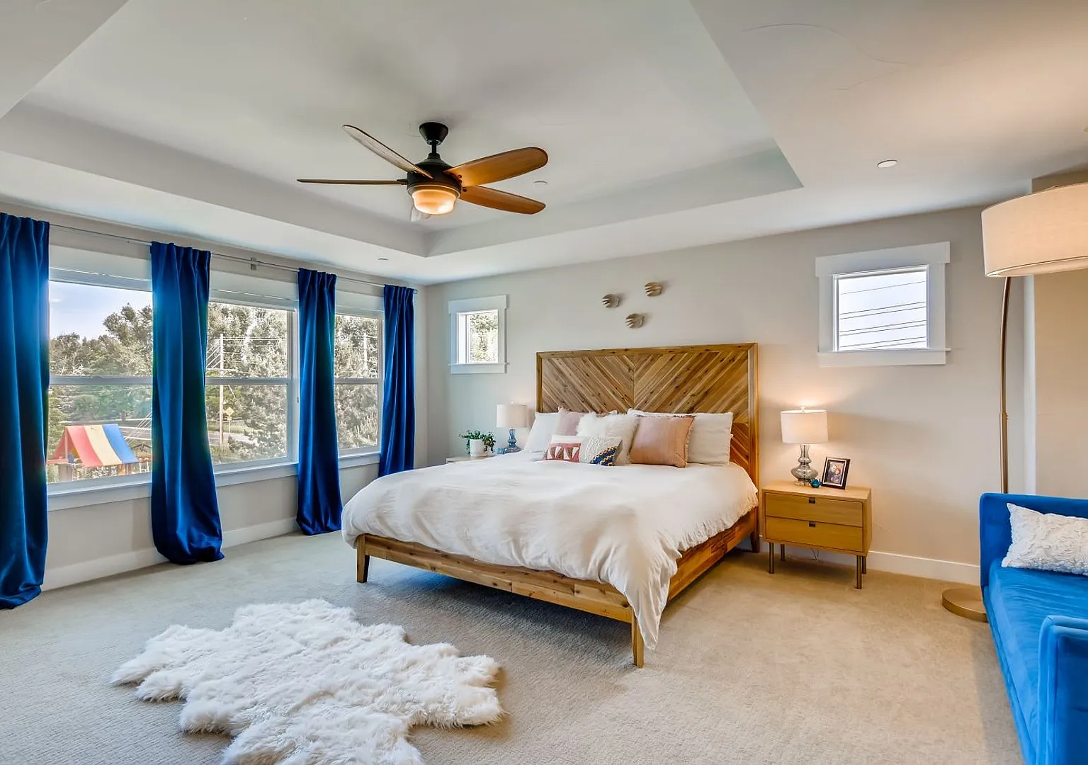 Spacious 5 BDR Family Home in Niwot — Photo 3