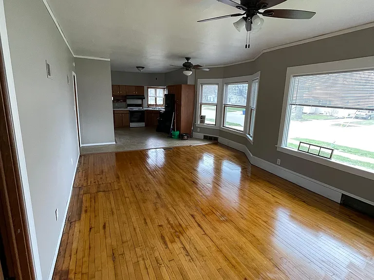 112 Milwaukee St — Photo 3